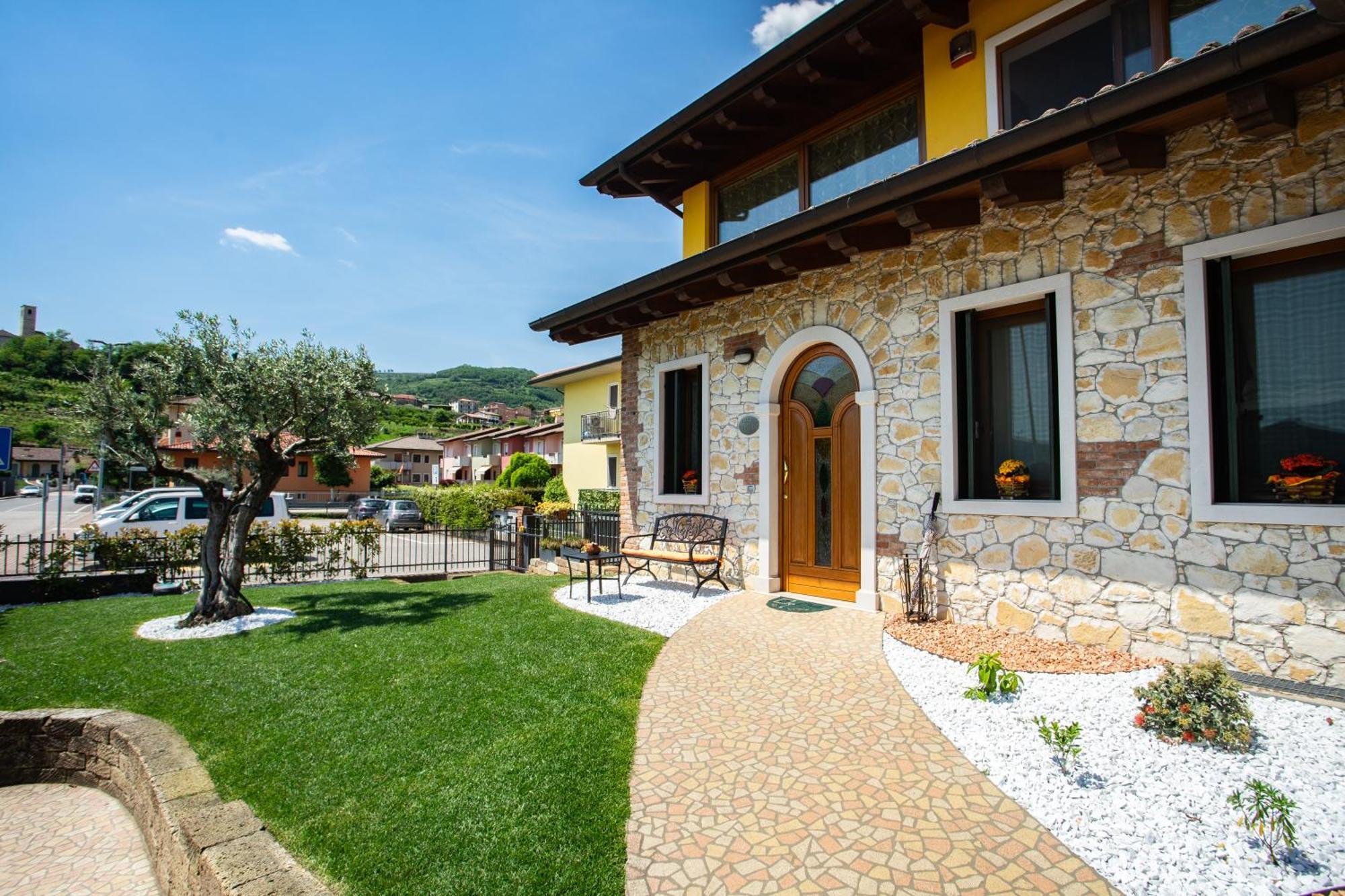 Casa Oliver Montecchia di Crosara Værelse billede